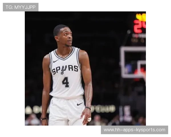 福克斯极速突破分球，国王前场组织更流畅